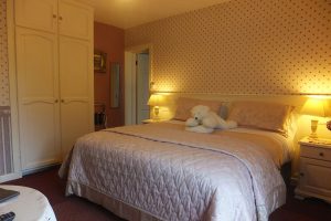 Ailing - double onsuite room